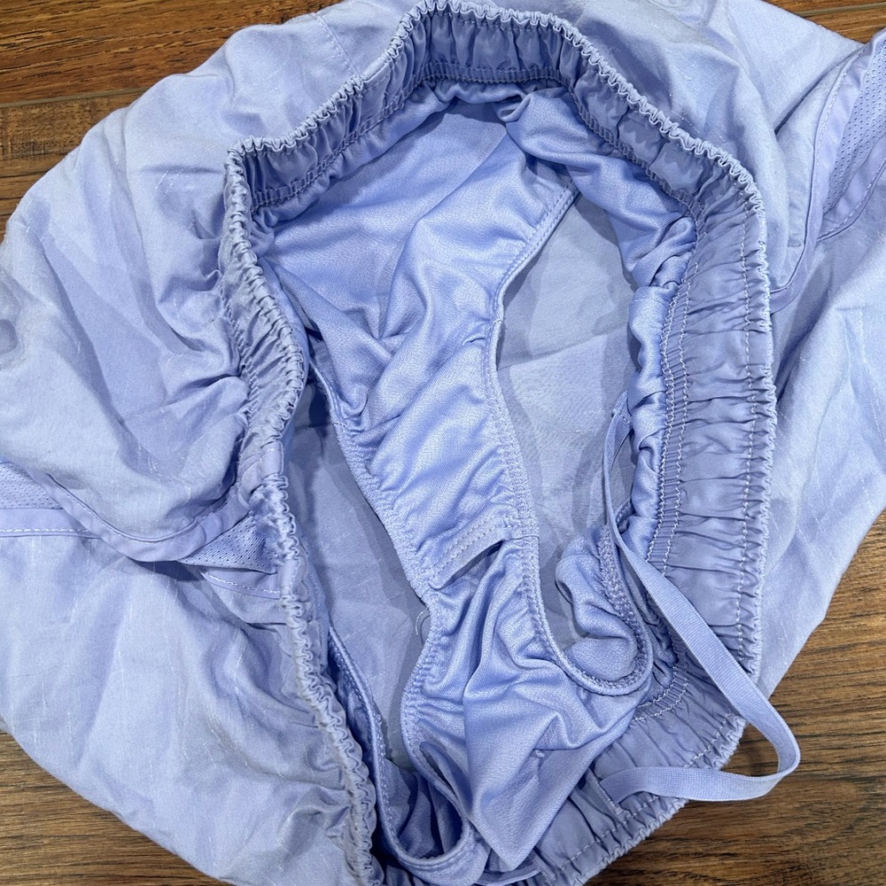 ‼️SOLD‼️ like new nike shorts - Picture 2 of 3